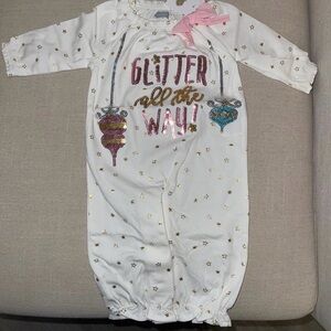 Mud Pie Glitter all the Way Baby Gown Sz 0-3M Brand New